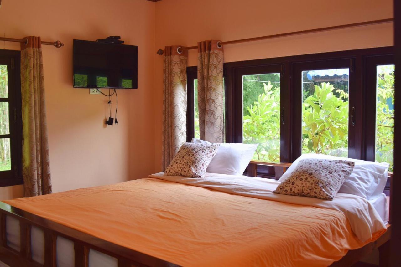 Ya Teng Homestay Banthaszaj Kültér fotó